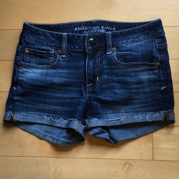 American Eagle jeans shorts 3” - Picture 1 of 2